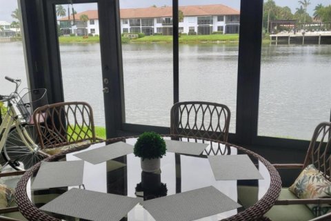 Copropriété à vendre à Stuart, Floride: 2 chambres, 105.44 m2 № 2413058 - photo 5