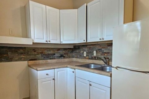 Apartment in Tampa, Florida 2 rooms, 31.22 sq.m. № 2272955 - photo 5
