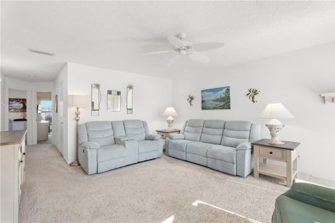 Condo in Vero Beach, Florida, 2 bedrooms № 2181966 - photo 4