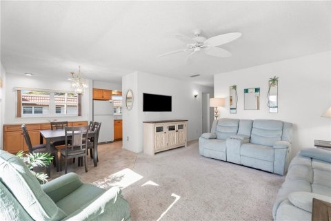 Condo in Vero Beach, Florida, 2 bedrooms № 2181966 - photo 3
