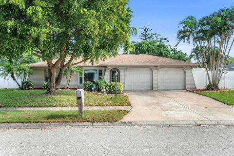 House in Bradenton, Florida 3 bedrooms, 136.75 sq.m. № 1886846 - photo 1