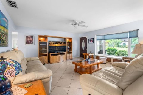 House in Bradenton, Florida 3 bedrooms, 136.75 sq.m. № 1886846 - photo 6