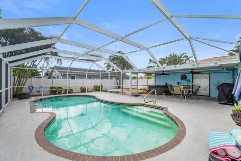 House in Bradenton, Florida 3 bedrooms, 136.75 sq.m. № 1886846 - photo 27