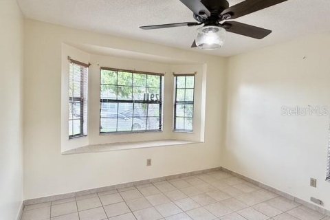 Villa ou maison à louer à Orlando, Floride: 3 chambres, 141.68 m2 № 2148958 - photo 23