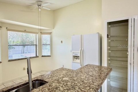 Villa ou maison à louer à Orlando, Floride: 3 chambres, 141.68 m2 № 2148958 - photo 8