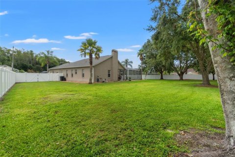 House in Land O' Lakes, Florida 3 bedrooms, 178.56 sq.m. № 1816294 - photo 25