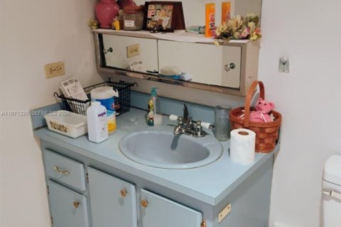 Купить кондоминиум в Майами, Флорида 2 спальни, 88.44м2, № 2032560 - фото 5