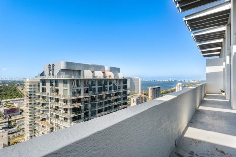 Condo in Miami, Florida, 3 bedrooms  № 1756663 - photo 29
