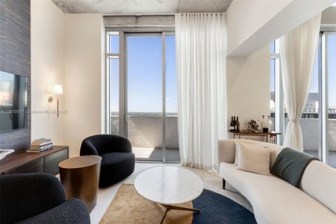 Condo in Miami, Florida, 3 bedrooms  № 1756663 - photo 9