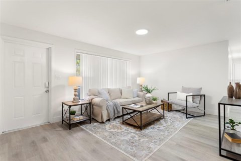 Casa en venta en Saint Petersburg, Florida, 3 dormitorios, 101.45 m2 № 2156098 - foto 6