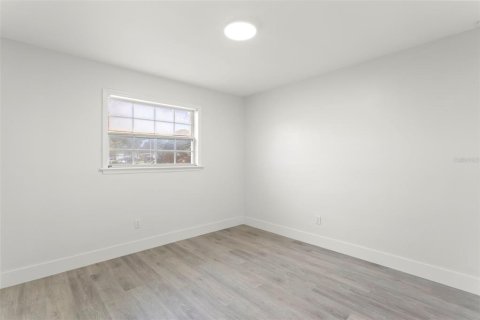 Casa en venta en Saint Petersburg, Florida, 3 dormitorios, 101.45 m2 № 2156098 - foto 16