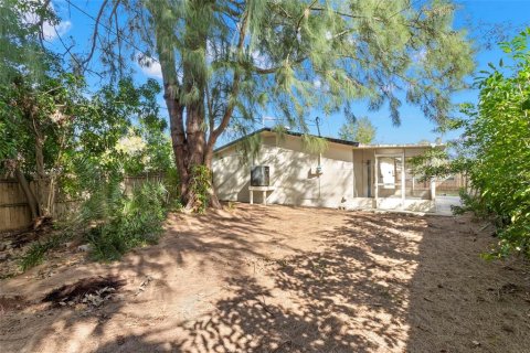 Casa en venta en Saint Petersburg, Florida, 3 dormitorios, 101.45 m2 № 2156098 - foto 24