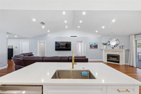 Villa ou maison à vendre à Jacksonville, Floride: 4 chambres, 177.44 m2 № 2098345 - photo 3