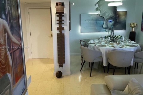 Condo in Aventura, Florida, 2 bedrooms  № 1867322 - photo 29