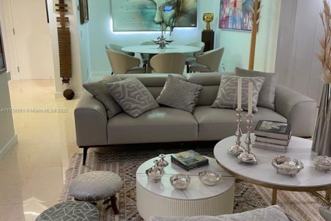 Condo in Aventura, Florida, 2 bedrooms  № 1867322 - photo 15