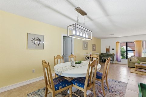 Villa ou maison à vendre à Port Charlotte, Floride: 3 chambres, 185.8 m2 № 2329226 - photo 20