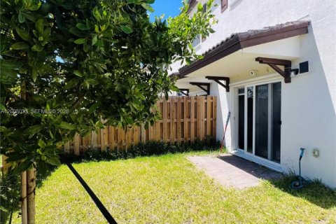 Adosado en alquiler en Homestead, Florida, 3 dormitorios, 149.76 m2 № 2074120 - foto 22