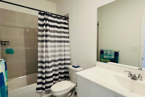 Adosado en alquiler en Homestead, Florida, 3 dormitorios, 149.76 m2 № 2074120 - foto 19