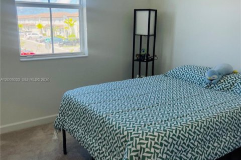 Adosado en alquiler en Homestead, Florida, 3 dormitorios, 149.76 m2 № 2074120 - foto 18