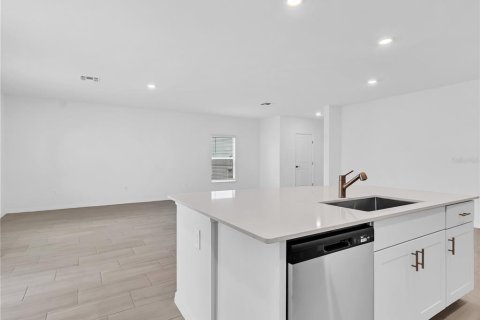Casa en alquiler en Palmetto, Florida, 5 dormitorios, 205.96 m2 № 2114409 - foto 12