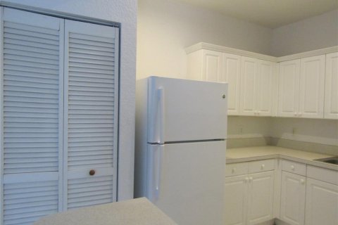 Купить кондоминиум в Сарасота, Флорида 8 комнат, 112.6м2, № 2222639 - фото 10