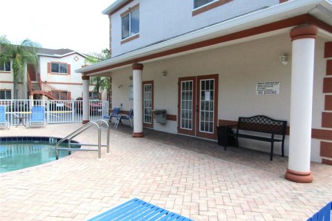 Купить кондоминиум в Сарасота, Флорида 8 комнат, 112.6м2, № 2222639 - фото 24