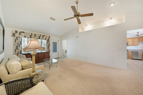 House in North Port, Florida 2 bedrooms, 127.55 sq.m. № 1583225 - photo 4
