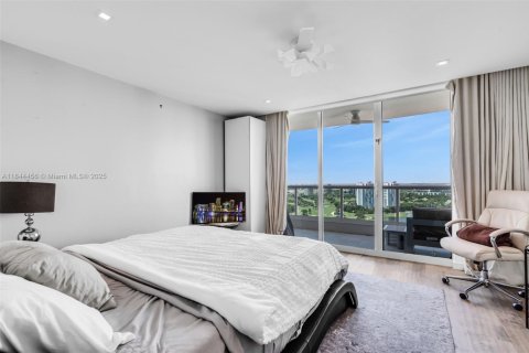 Купить кондоминиум в Авентура, Флорида 6 спален, 606.28м2, № 1845626 - фото 27