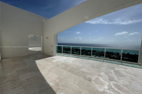 Купить кондоминиум в Авентура, Флорида 6 спален, 606.28м2, № 1845626 - фото 9