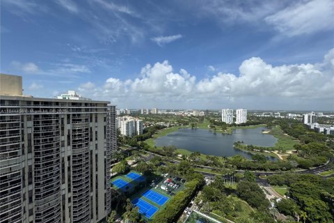 Купить кондоминиум в Авентура, Флорида 6 спален, 606.28м2, № 1845626 - фото 1