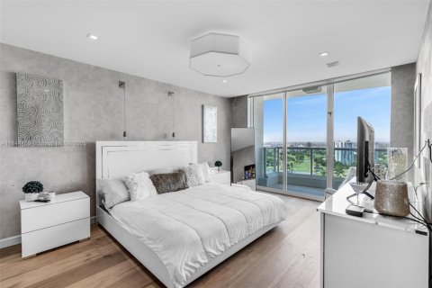 Купить кондоминиум в Авентура, Флорида 6 спален, 606.28м2, № 1845626 - фото 22