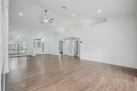 Villa ou maison à vendre à Haines City, Floride: 3 chambres, 163.88 m2 № 2419772 - photo 21
