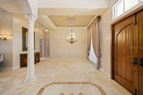 House in Windermere, Florida 5 bedrooms, 567.17 sq.m. № 1831955 - photo 5
