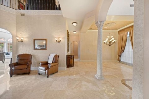 House in Windermere, Florida 5 bedrooms, 567.17 sq.m. № 1831955 - photo 9