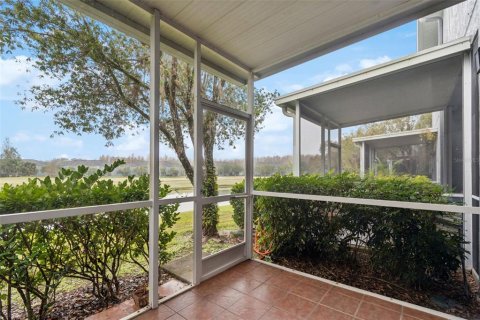Touwnhouse à vendre à Tampa, Floride: 2 chambres, 146.79 m2 № 2214762 - photo 29