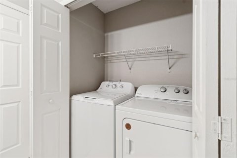 Touwnhouse à vendre à Tampa, Floride: 2 chambres, 146.79 m2 № 2214762 - photo 27
