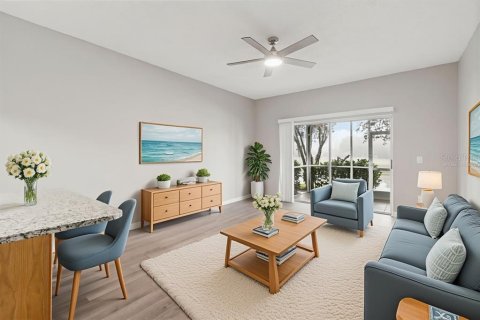 Touwnhouse à vendre à Tampa, Floride: 2 chambres, 146.79 m2 № 2214762 - photo 13