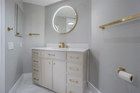 Condominio en venta en Clearwater, Florida, 2 dormitorios, 99.87 m2 № 1850086 - foto 16