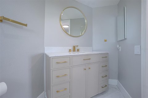 Condominio en venta en Clearwater, Florida, 2 dormitorios, 99.87 m2 № 1850086 - foto 15
