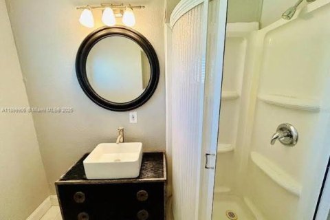 House in Punta Gorda, Florida 2 bedrooms № 2052814 - photo 11