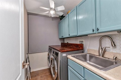 Casa en venta en Port Charlotte, Florida, 4 dormitorios, 264.31 m2 № 1680355 - foto 29