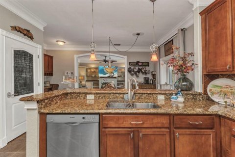 Casa en venta en Port Charlotte, Florida, 4 dormitorios, 264.31 m2 № 1680355 - foto 11