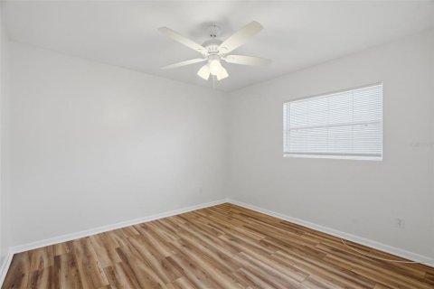 Villa ou maison à vendre à Clearwater, Floride: 3 chambres, 174.56 m2 № 2150724 - photo 18