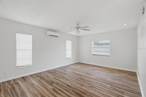 Villa ou maison à vendre à Clearwater, Floride: 3 chambres, 174.56 m2 № 2150724 - photo 14