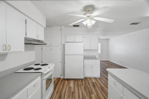 Villa ou maison à vendre à Clearwater, Floride: 3 chambres, 174.56 m2 № 2150724 - photo 8