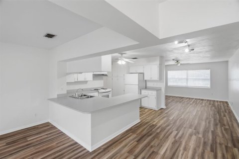 Villa ou maison à vendre à Clearwater, Floride: 3 chambres, 174.56 m2 № 2150724 - photo 10