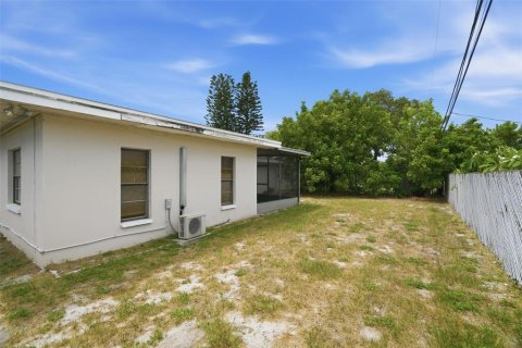 Villa ou maison à vendre à Clearwater, Floride: 3 chambres, 174.56 m2 № 2150724 - photo 24