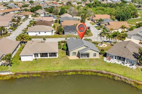 Villa ou maison à vendre à Punta Gorda, Floride: 2 chambres, 115.11 m2 № 2205963 - photo 3