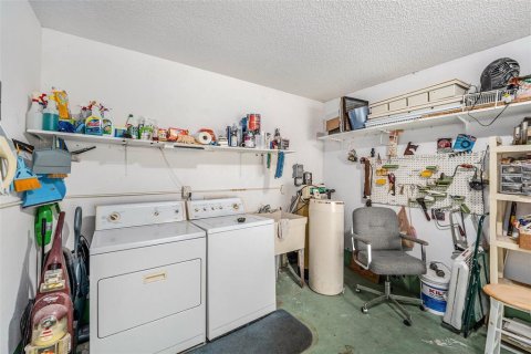 Купить виллу или дом в Палм-Харбор, Флорида 5 комнат, 97.55м2, № 1747199 - фото 30