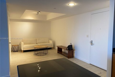 Copropriété à louer à Miami, Floride: 2 chambres, 126.07 m2 № 2394462 - photo 7